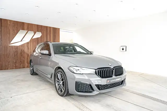 BMW 530 e LCI, M pack, Pano G31