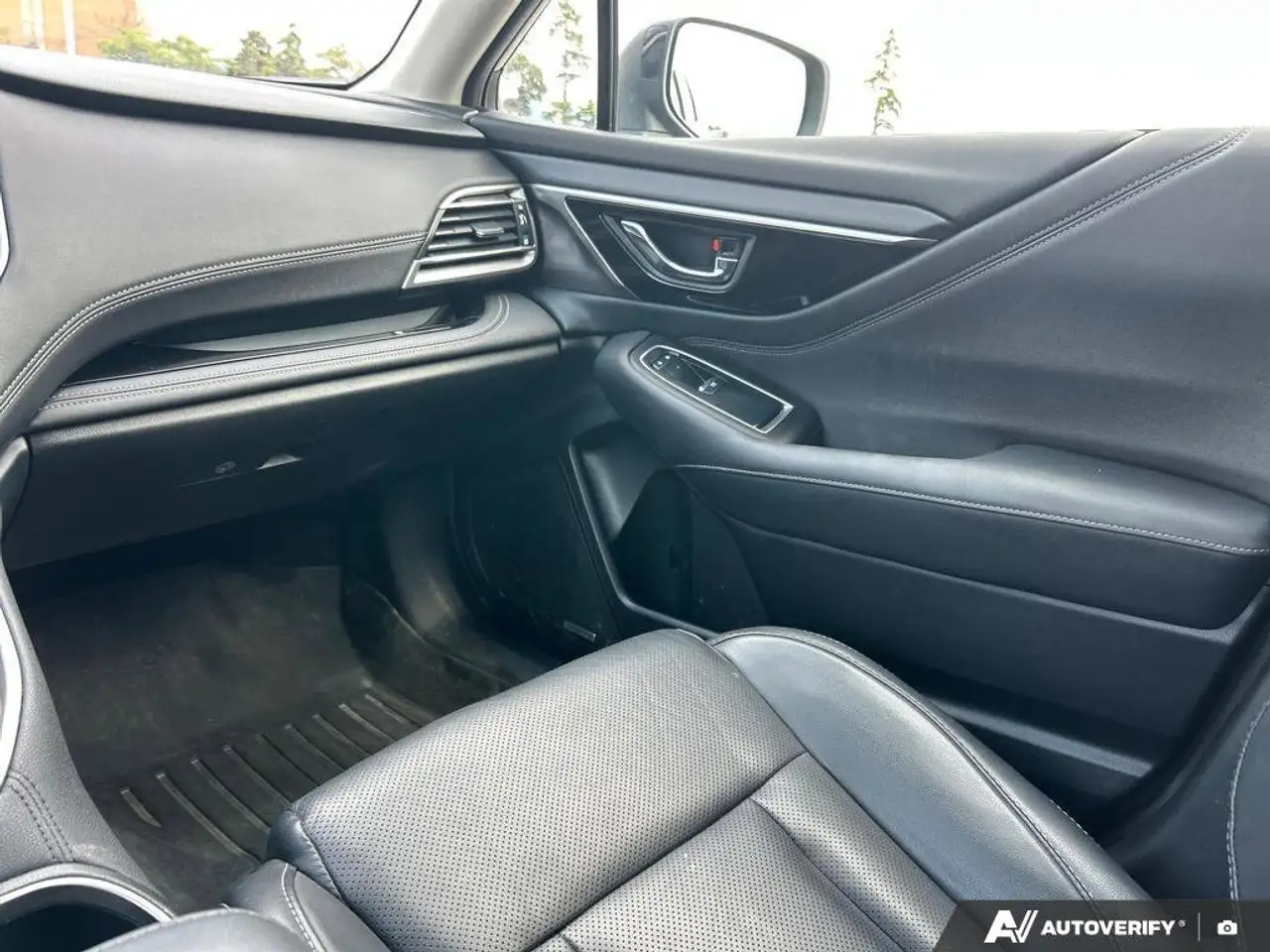 Subaru OUTBACK снимка Subaru OUTBACK