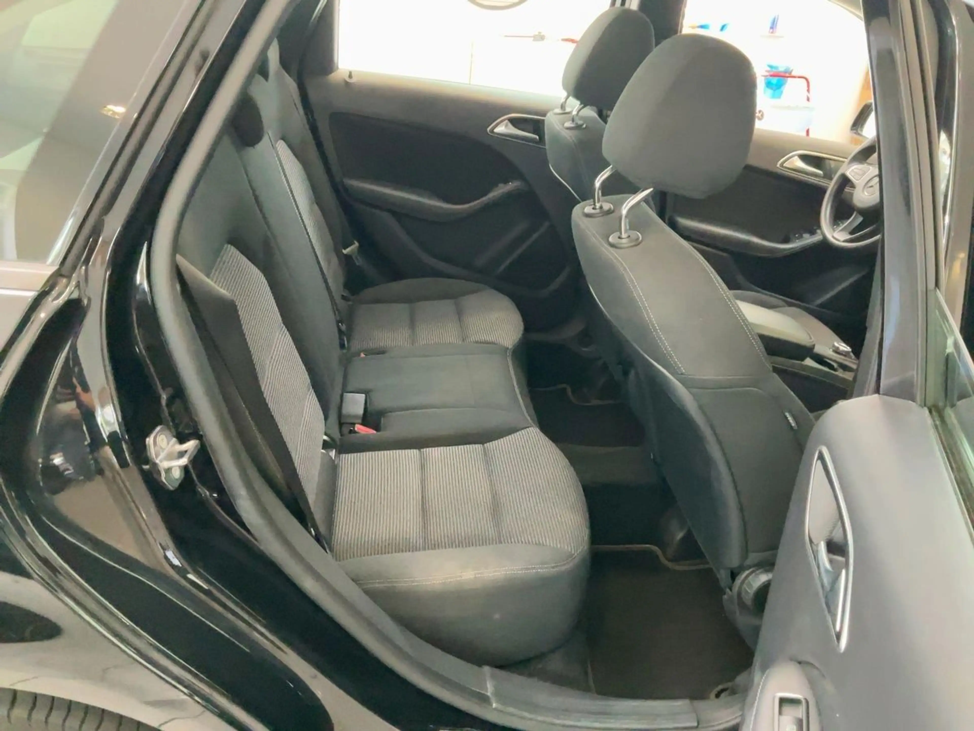 Mercedes-Benz B 200 CDI*Automatik*SHZ*PDC*TMp*Navi*Tüv Neu — photo 8