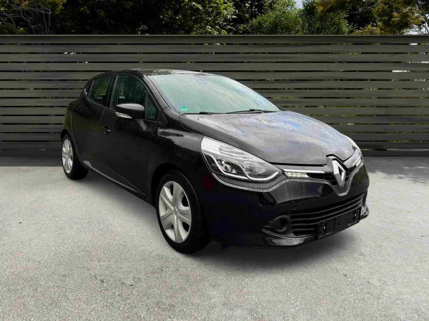 Renault Clio Clio 1.2 16V 75 Expression Schwarz - 2