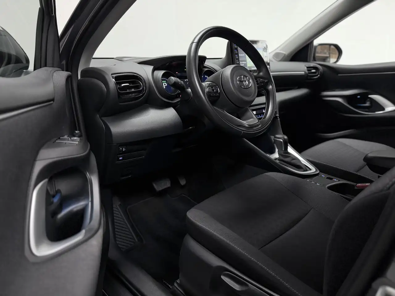 Toyota Yaris Yaris 1.5i Dual VVT-iE CVT | CARPLAY | FULL LED 13