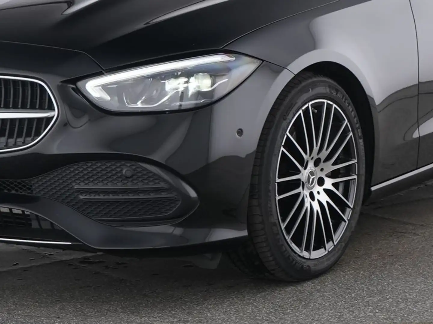 Mercedes-Benz C 200 T Avantgarde 2x LED+Distro+AHK+WiPa+Kam+18 Schwarz - 2
