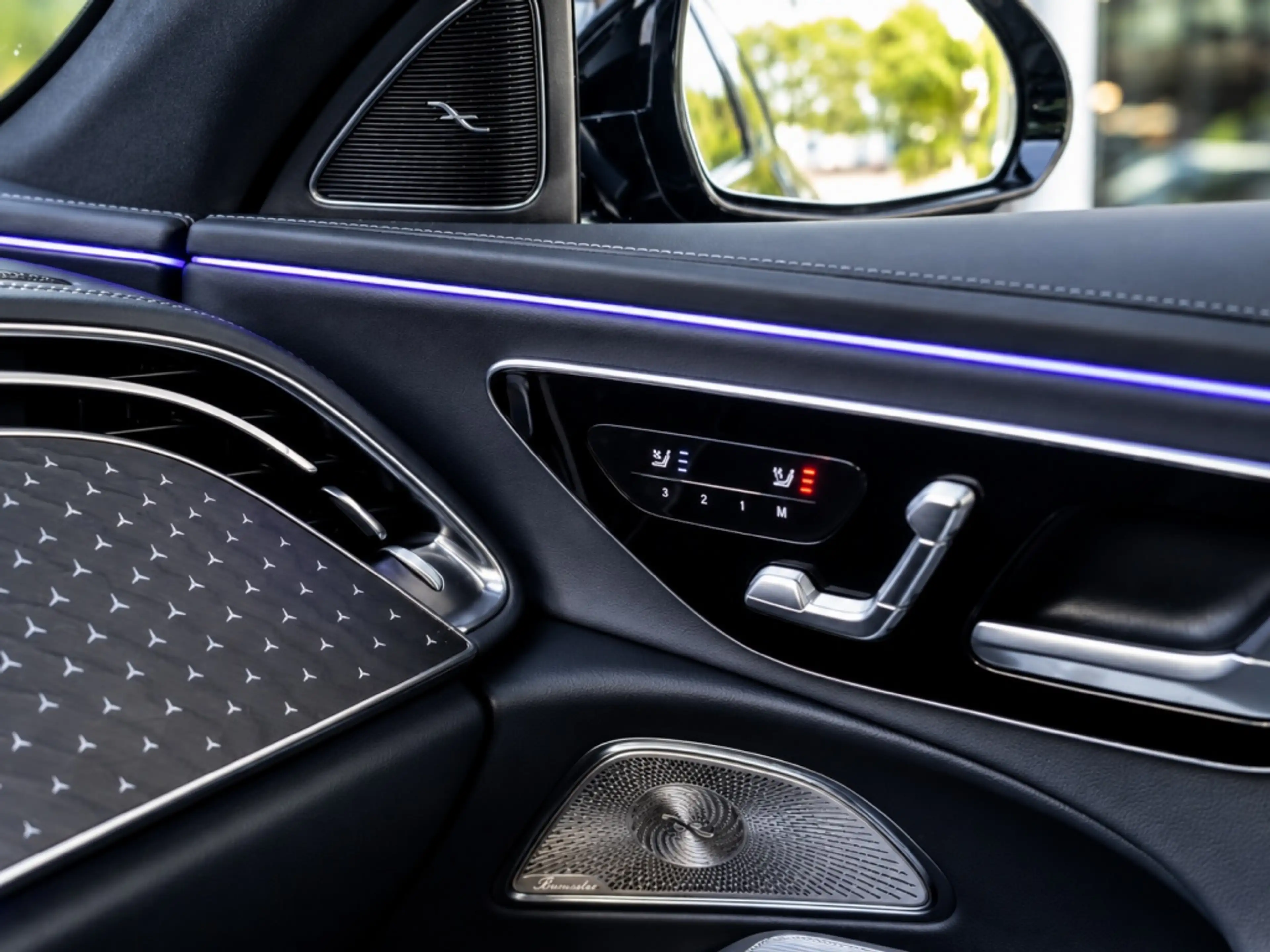 Mercedes-Benz E 450 E-Estate 4MATIC Estate | AMG Line | Premium Plus | — photo 11