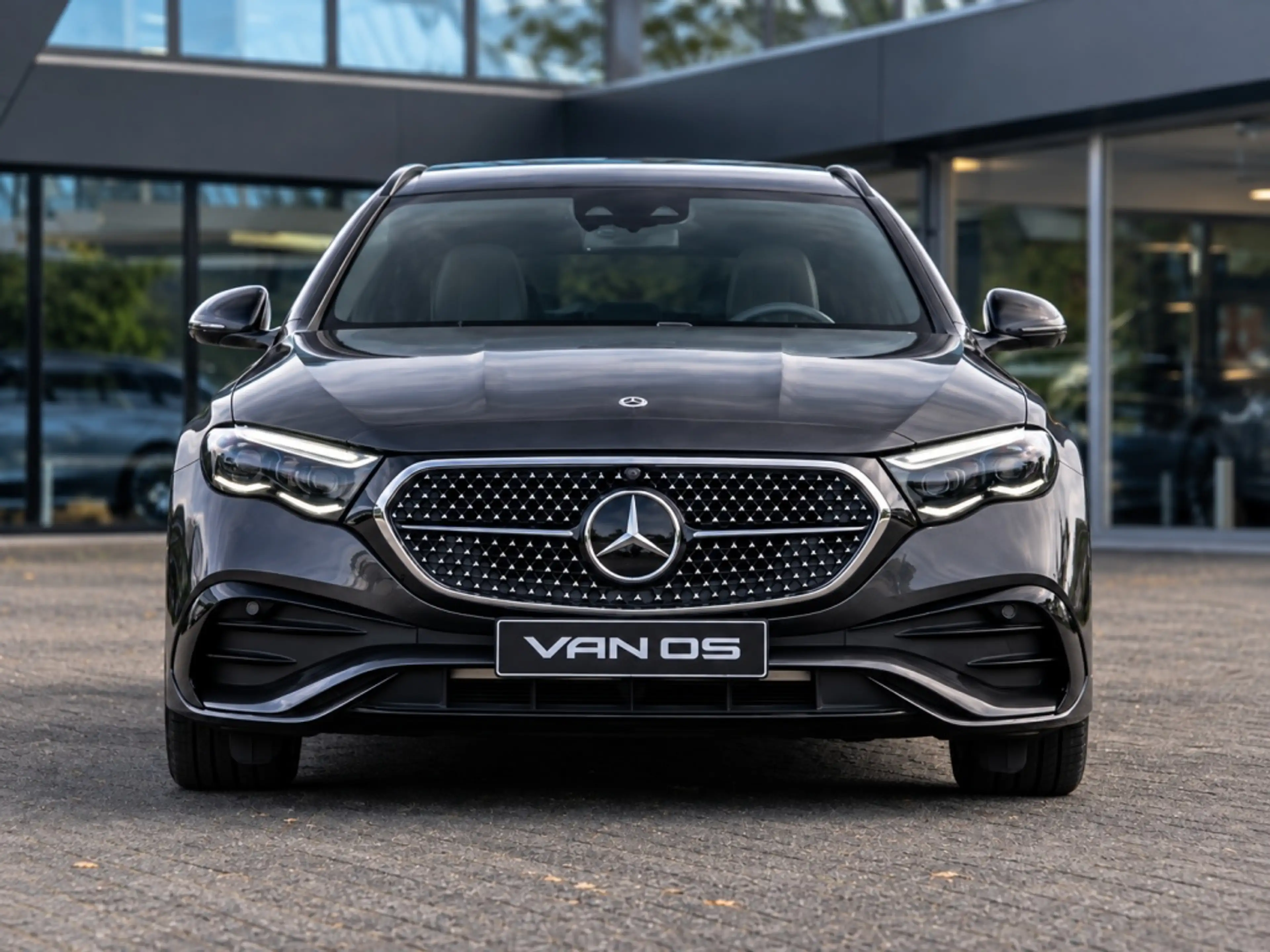 Mercedes-Benz E 450 E-Estate 4MATIC Estate | AMG Line | Premium Plus | — photo 8