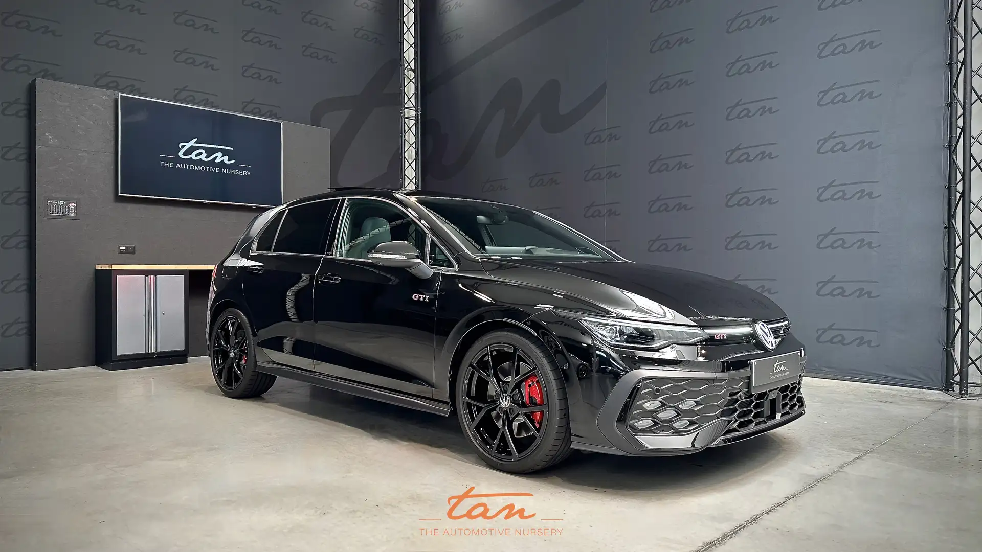 Volkswagen Golf GTI 8.5 FaceLift 2.0 TSI DSG Full Opt. N.P. 60.870€ Zwart - 1