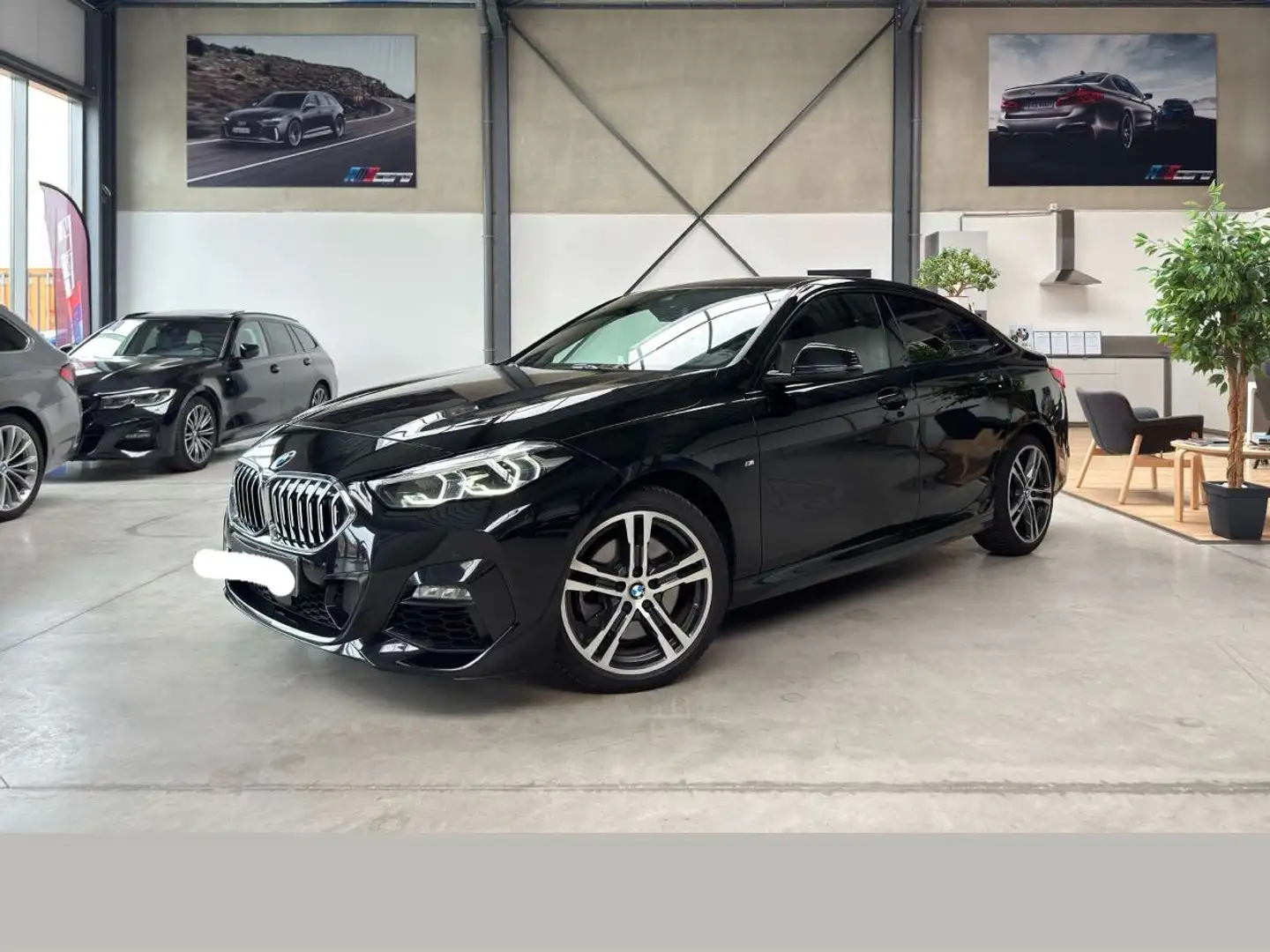BMW 220 220i Gran Tourer Aut. M Sport Noir - 1