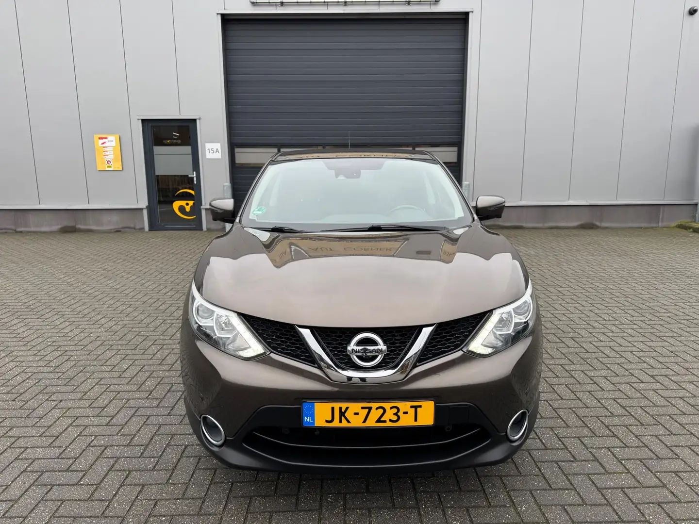 Nissan Qashqai 1.6 Connect Edition Bruin - 2