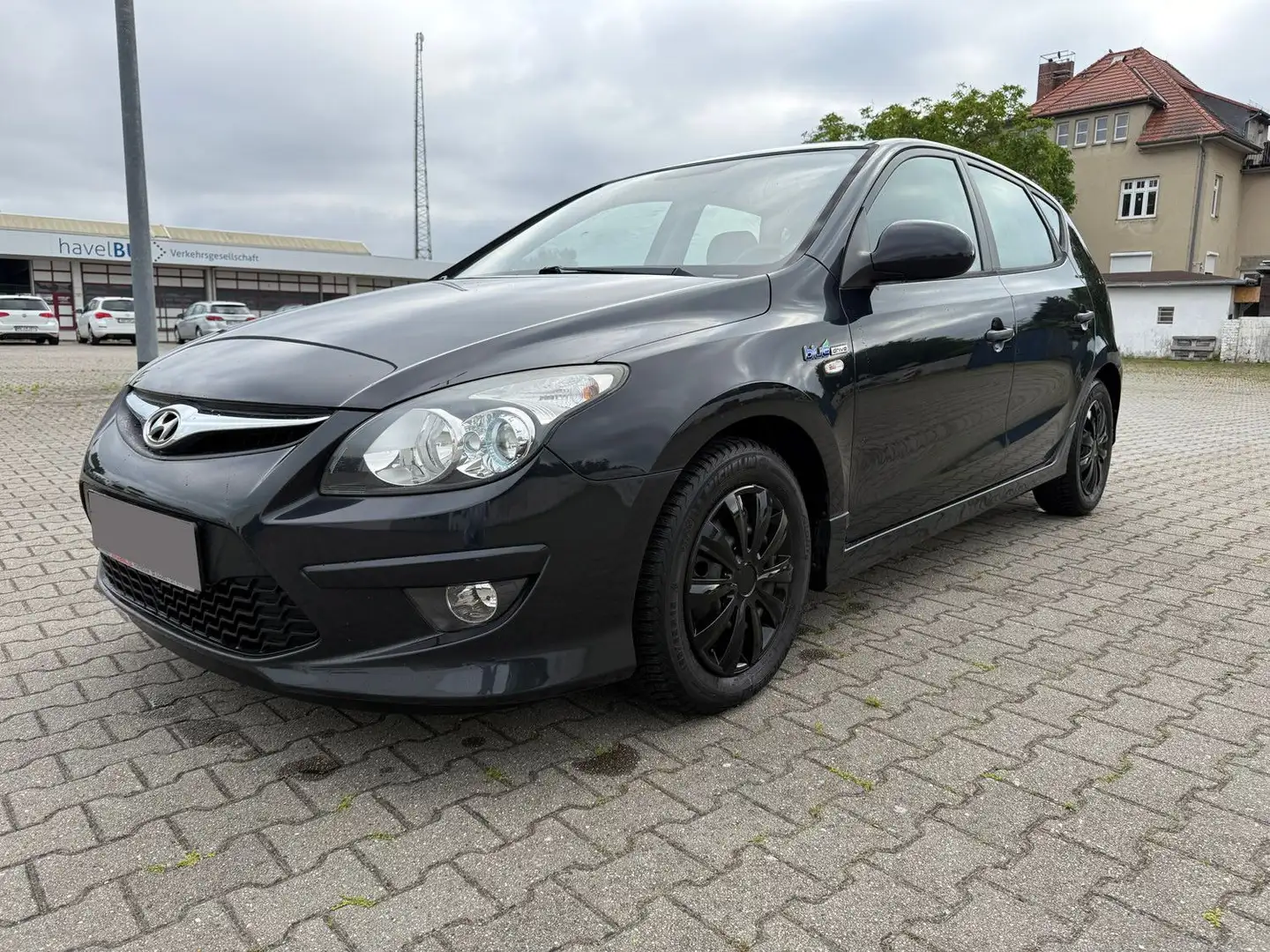 Hyundai i30 1.4 Edition Plus 1.Hand Klima TÜV neu - 2