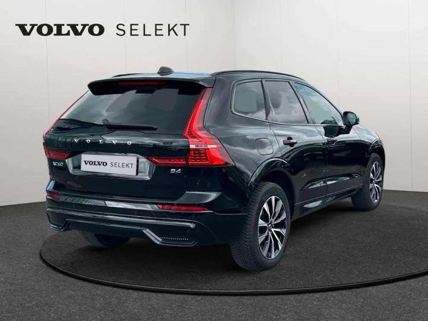 Volvo XC60 B4 Plus Dark / Diesel Noir - 2