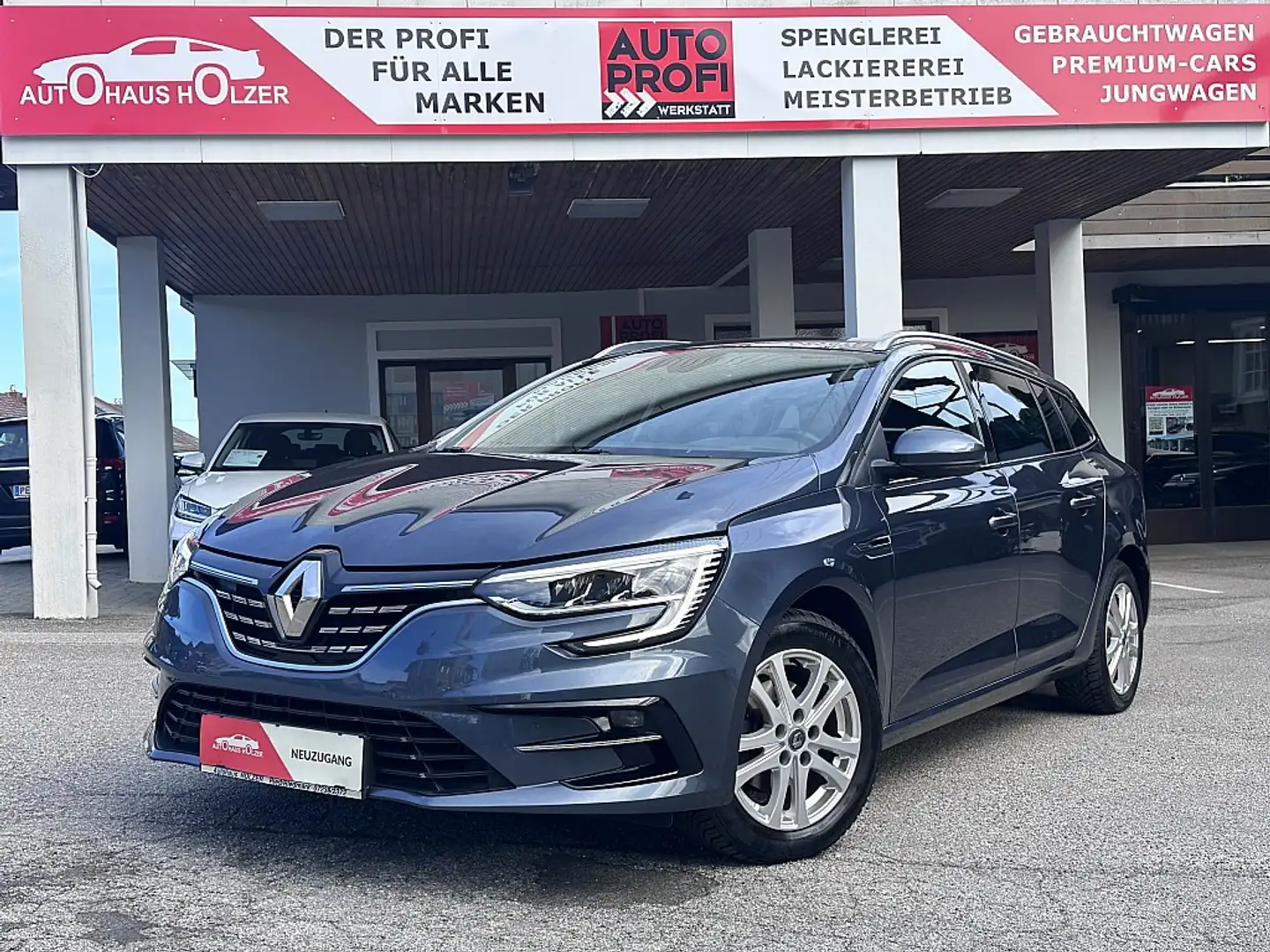 Renault Megane Mégane Grandtour Intens TCe 140 Autom. *NAVI, L... Gris - 1