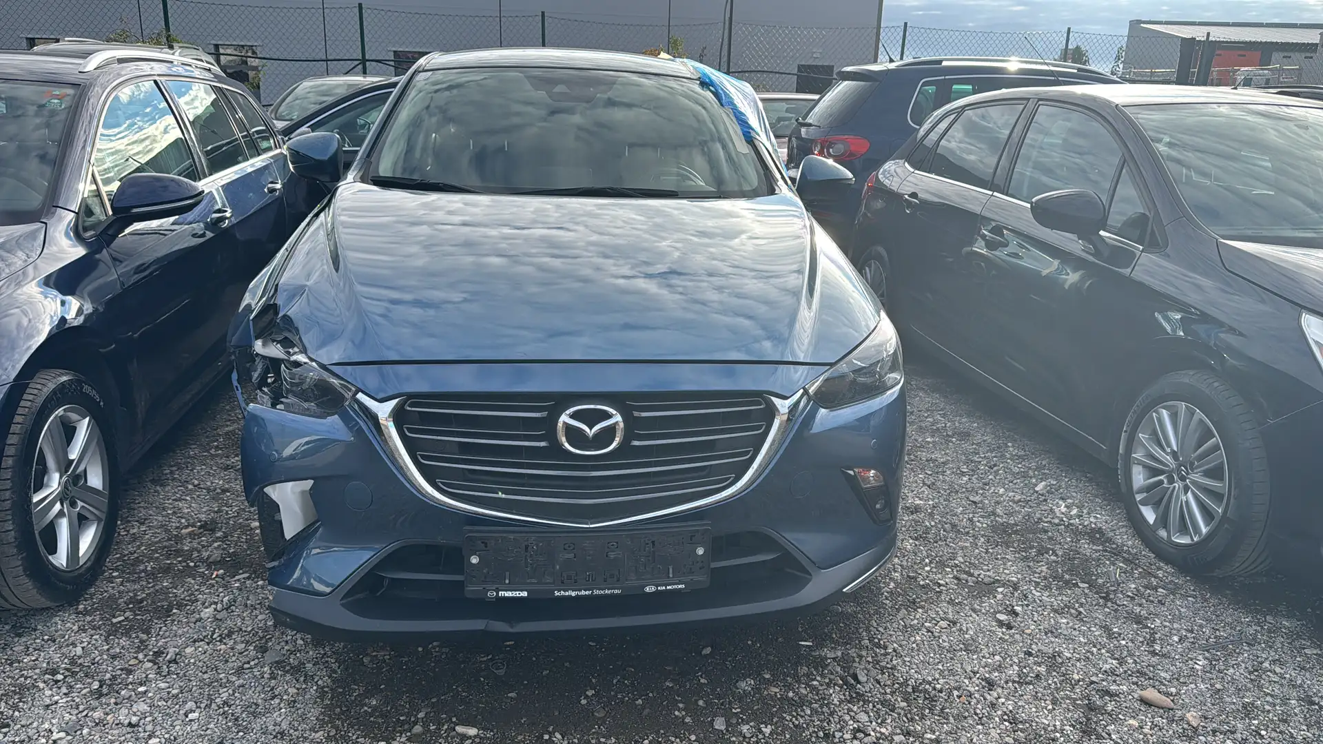 Mazda CX-3 Exclusive-Line Blau - 1