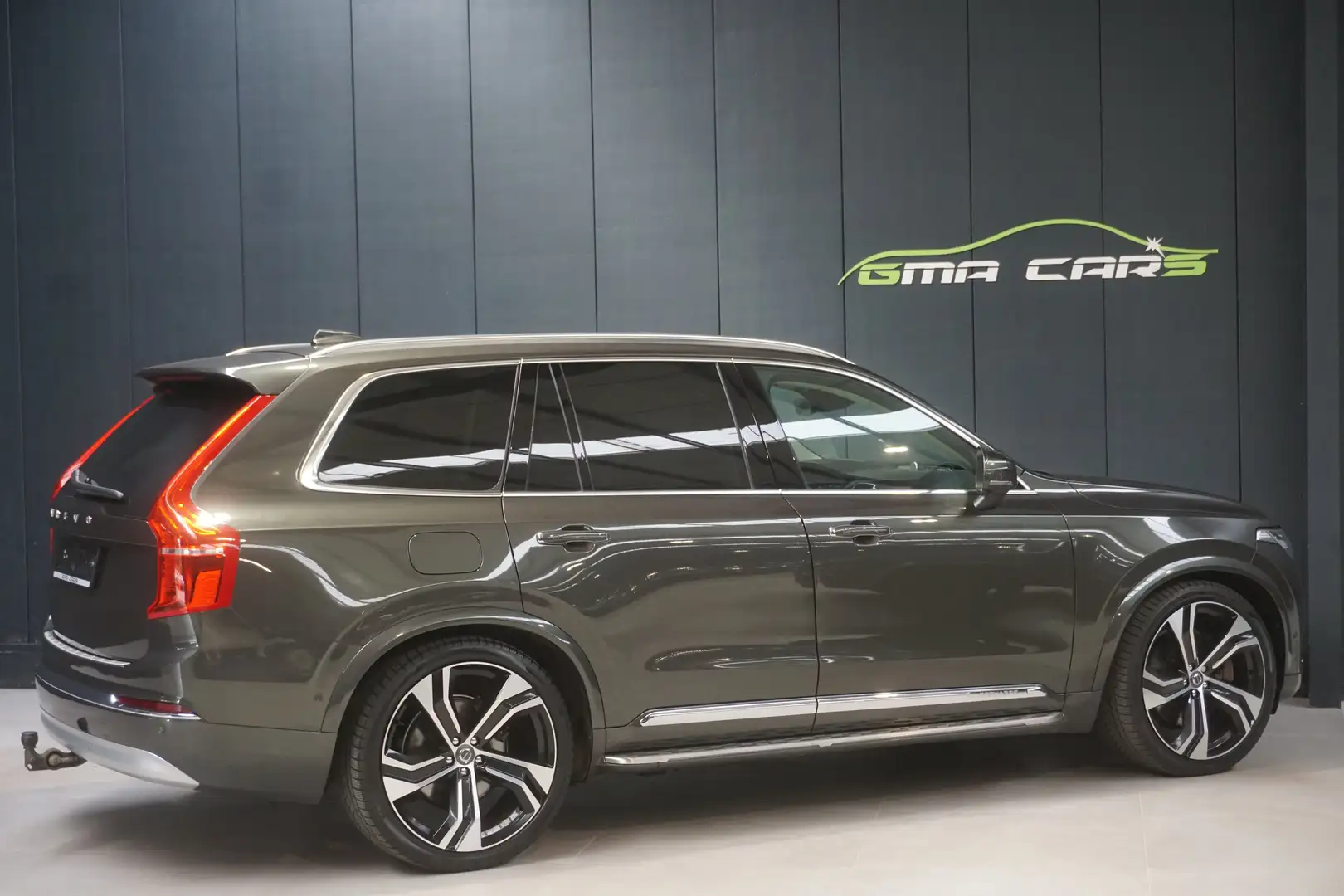 Volvo XC90 T8 AWD Inscription 7 Zit-360c-Pano-Navi-Garantie Grijs - 2