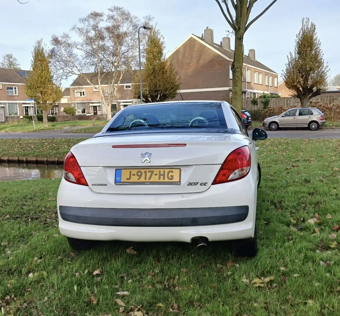 Peugeot 207 CC 150 THP Roland Garros - 1