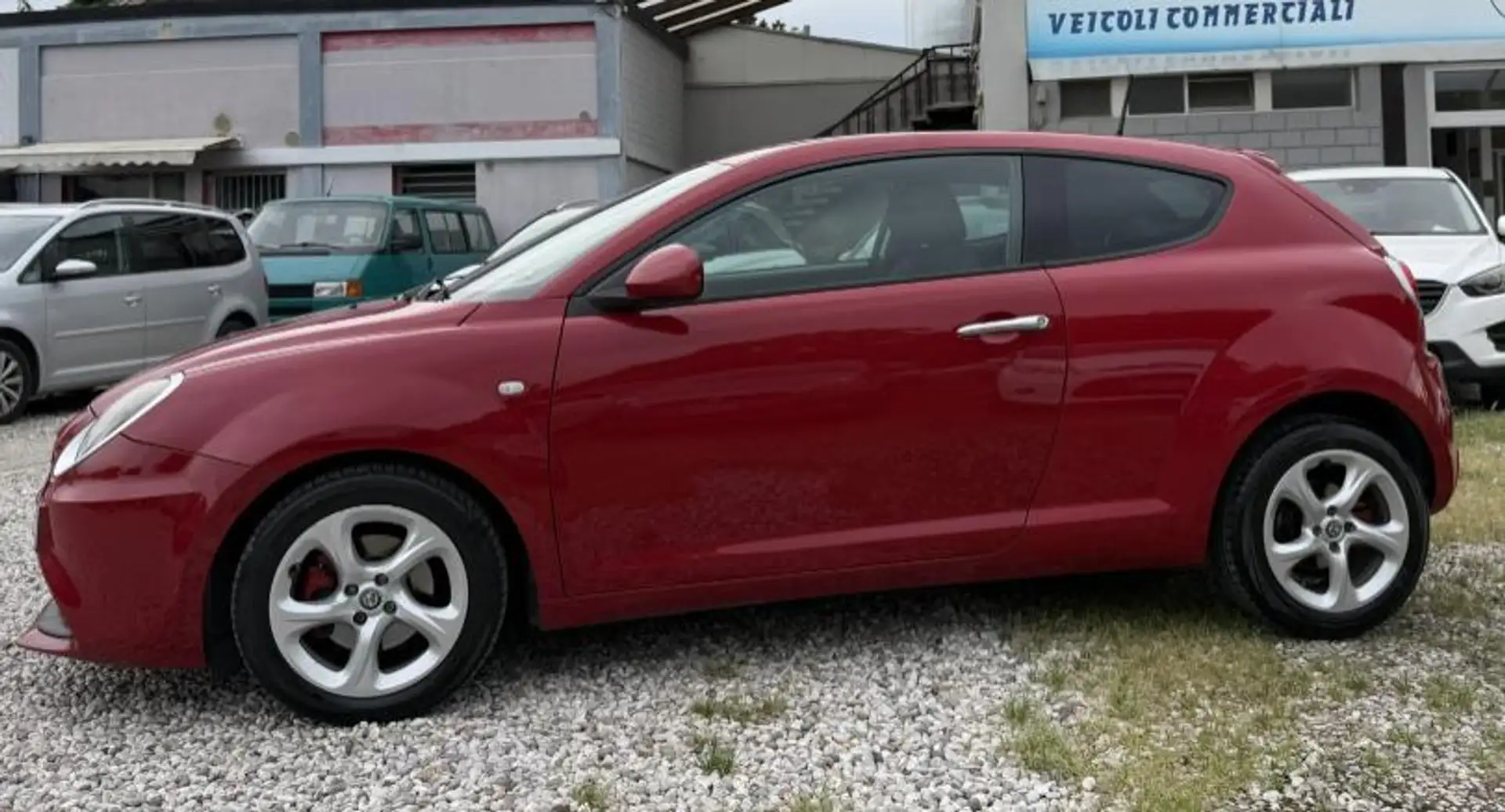 Alfa Romeo MiTo 1.3 jtdm  95cv E6 Червоний - 2