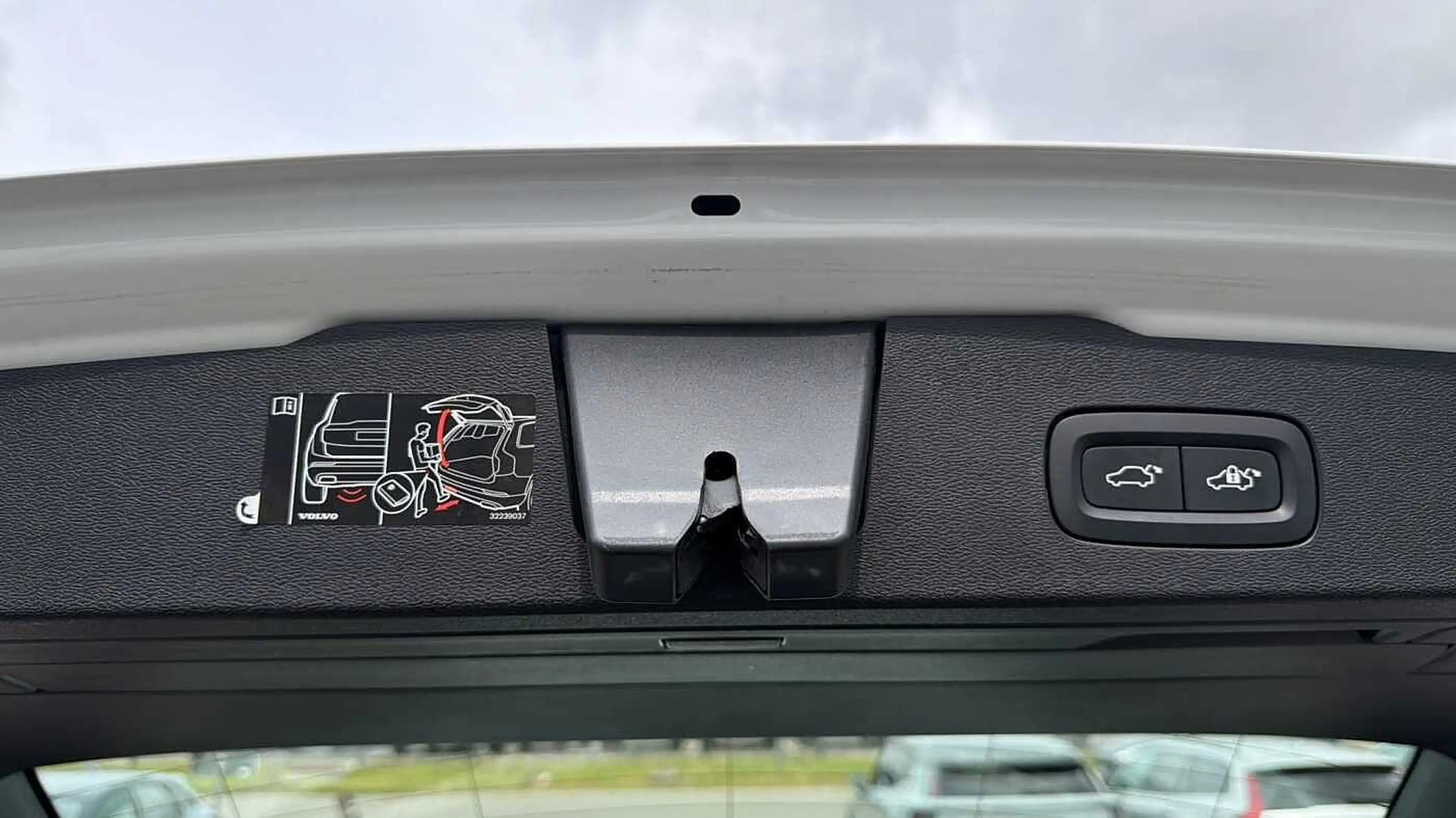 Volvo V60 Cross Country V60 CC II V60 Cross Country Advanced, B4 AWD mildh — photo 15