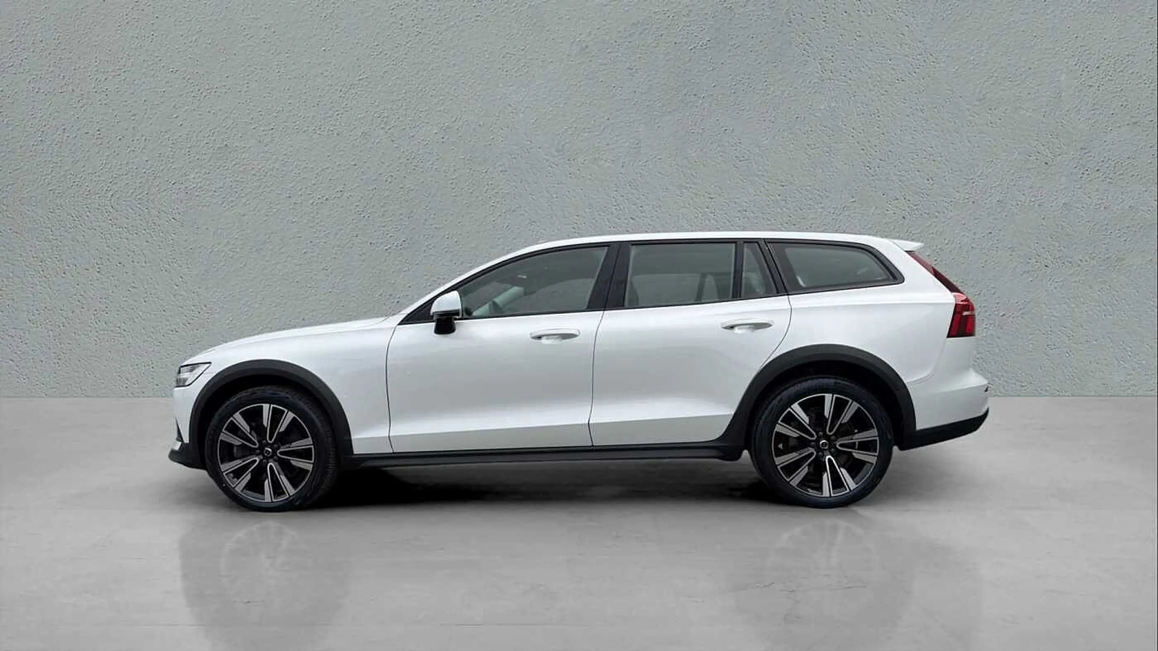 Volvo V60 Cross Country V60 CC II V60 Cross Country Advanced, B4 AWD mildh — photo 3