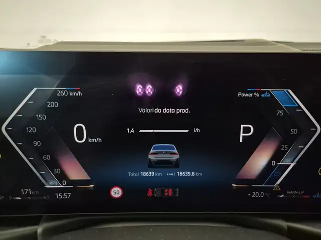 BMW 3 Series view 15