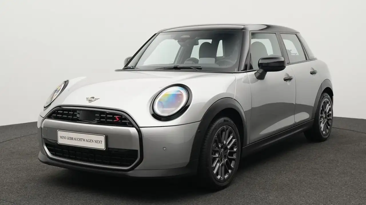 MINI Cooper S Classic Trim — photo 1 of 25