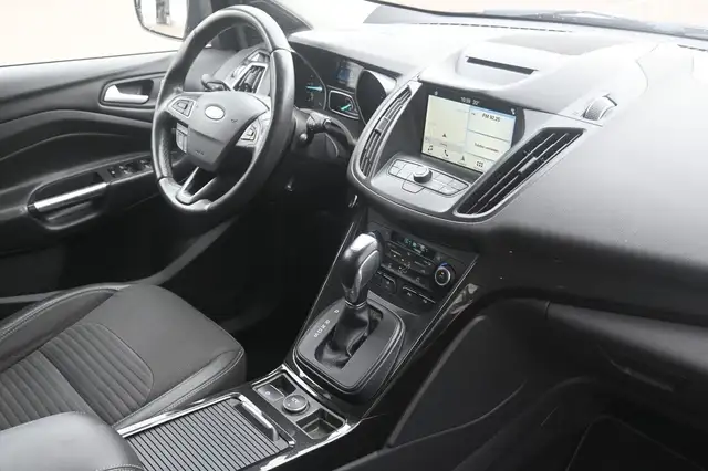 Ford Kuga view 13