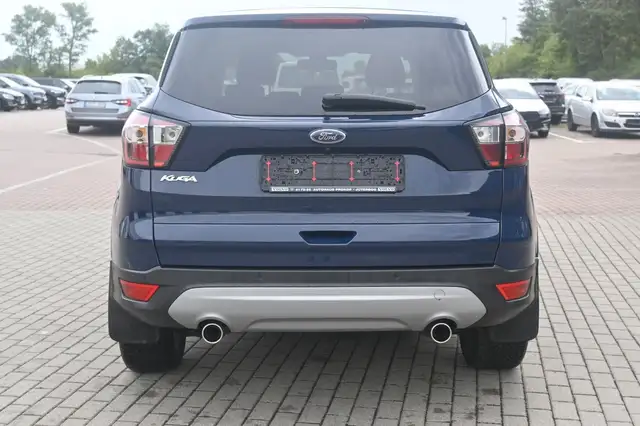 Ford Kuga view 4
