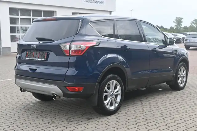 Ford Kuga view 5