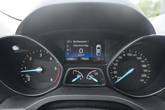 Ford Kuga view 21