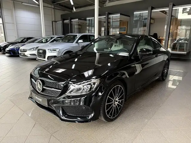 Mercedes-Benz C 250 Coupe AMG Line LED Distr+ 360 Pano Night