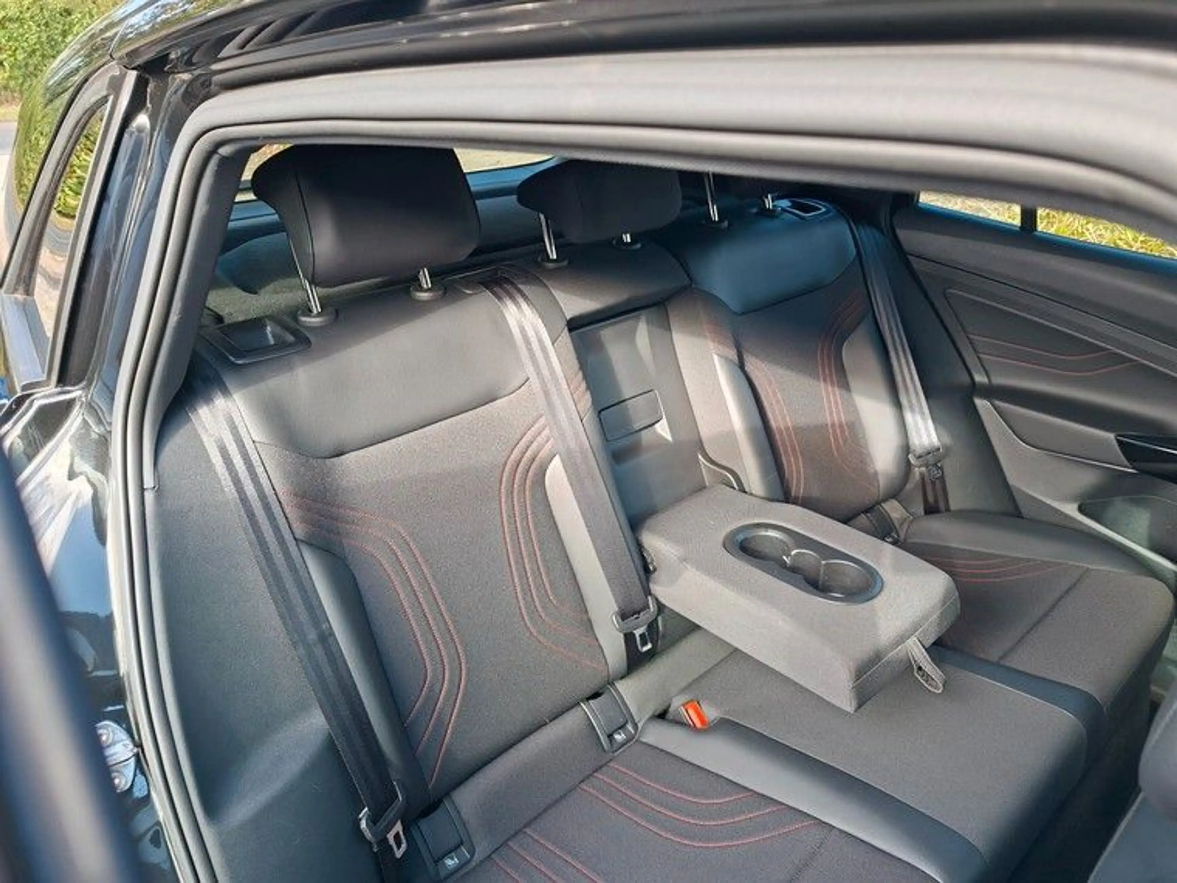 Volkswagen ID.4 GTX 220 kW 4Motion AHK*Wärmepumpe*Kamera* — photo 12