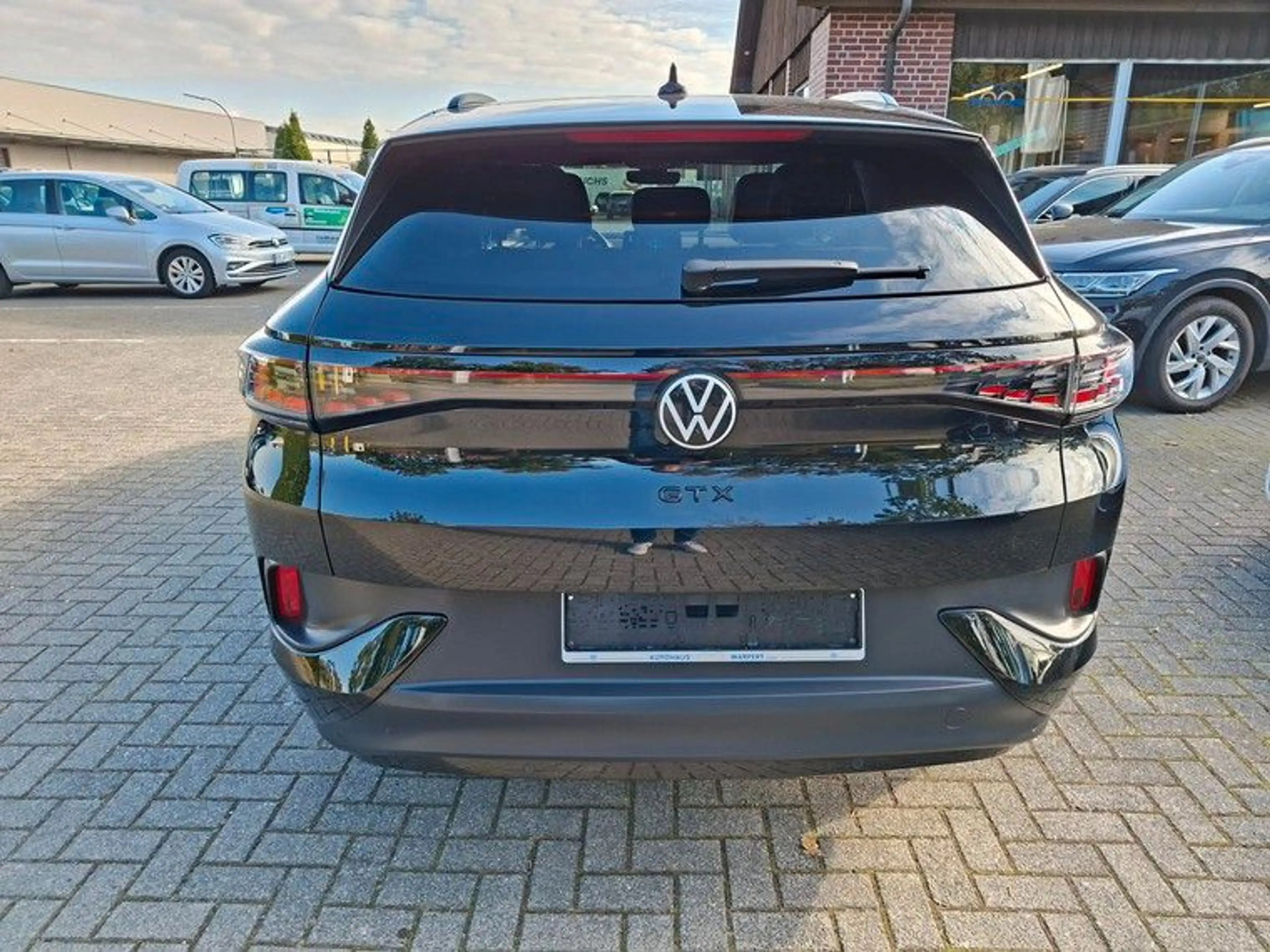 Volkswagen ID.4 GTX 220 kW 4Motion AHK*Wärmepumpe*Kamera* — photo 4