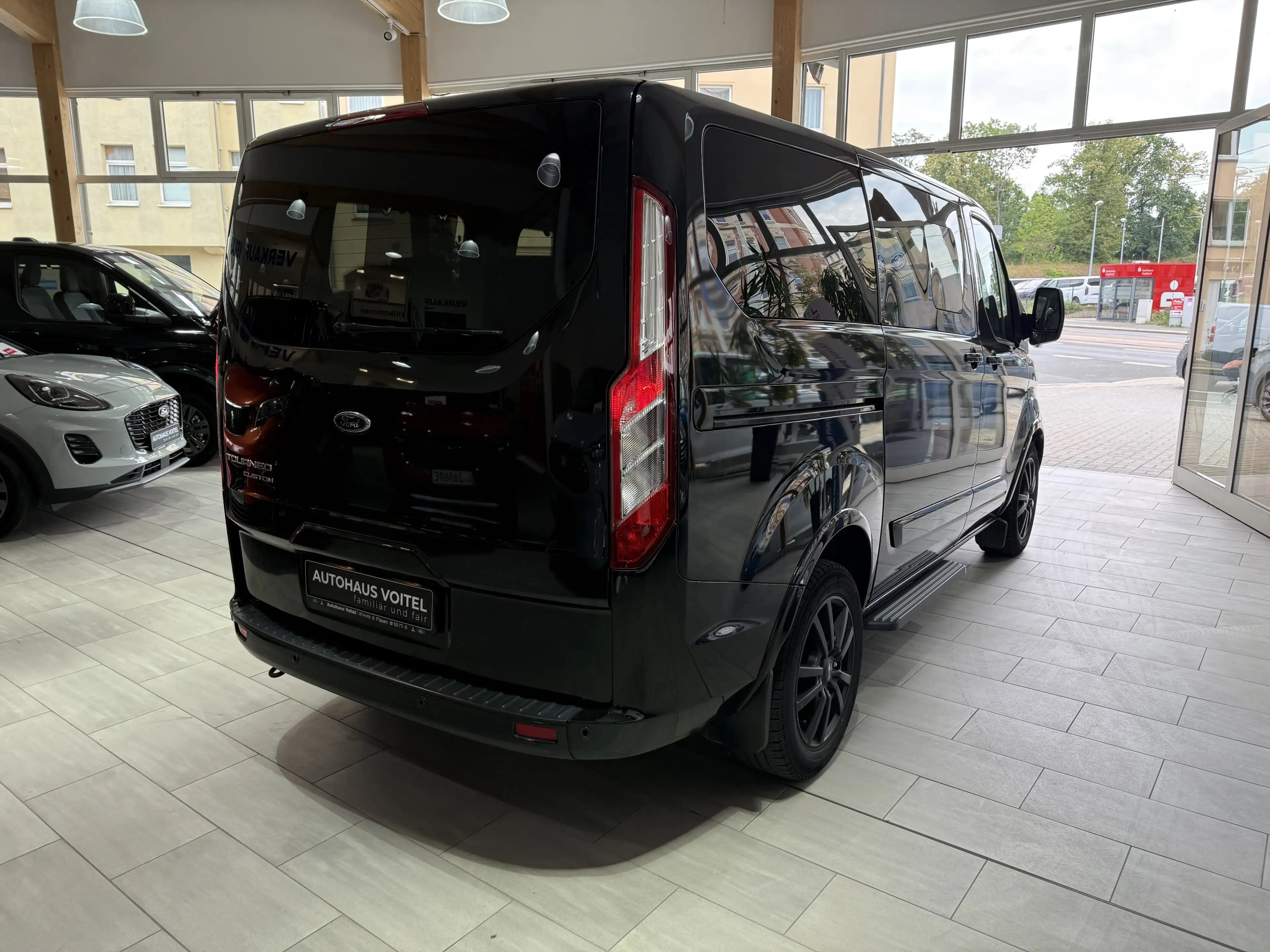 Ford Tourneo Custom Titanium L1 Winter-Paket / Toter-Winkel-Assistent — photo 5