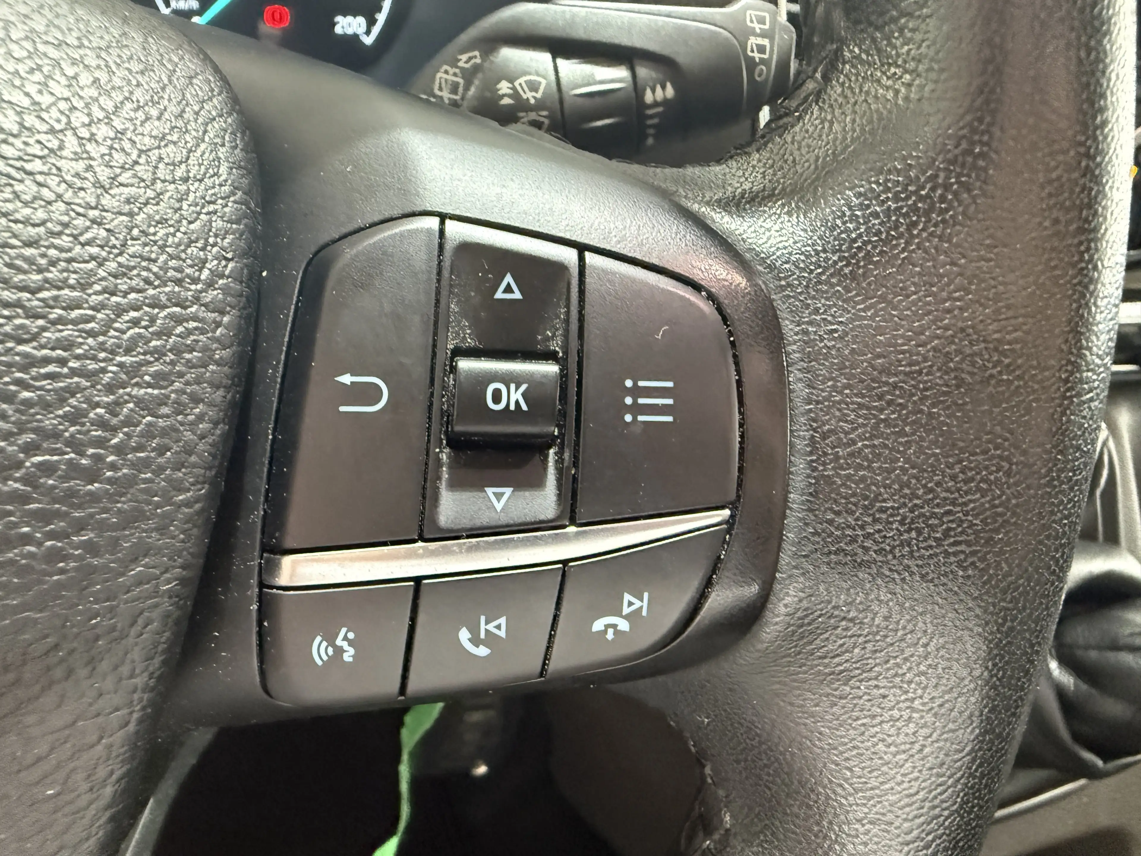 Ford Tourneo Custom Titanium L1 Winter-Paket / Toter-Winkel-Assistent — photo 15