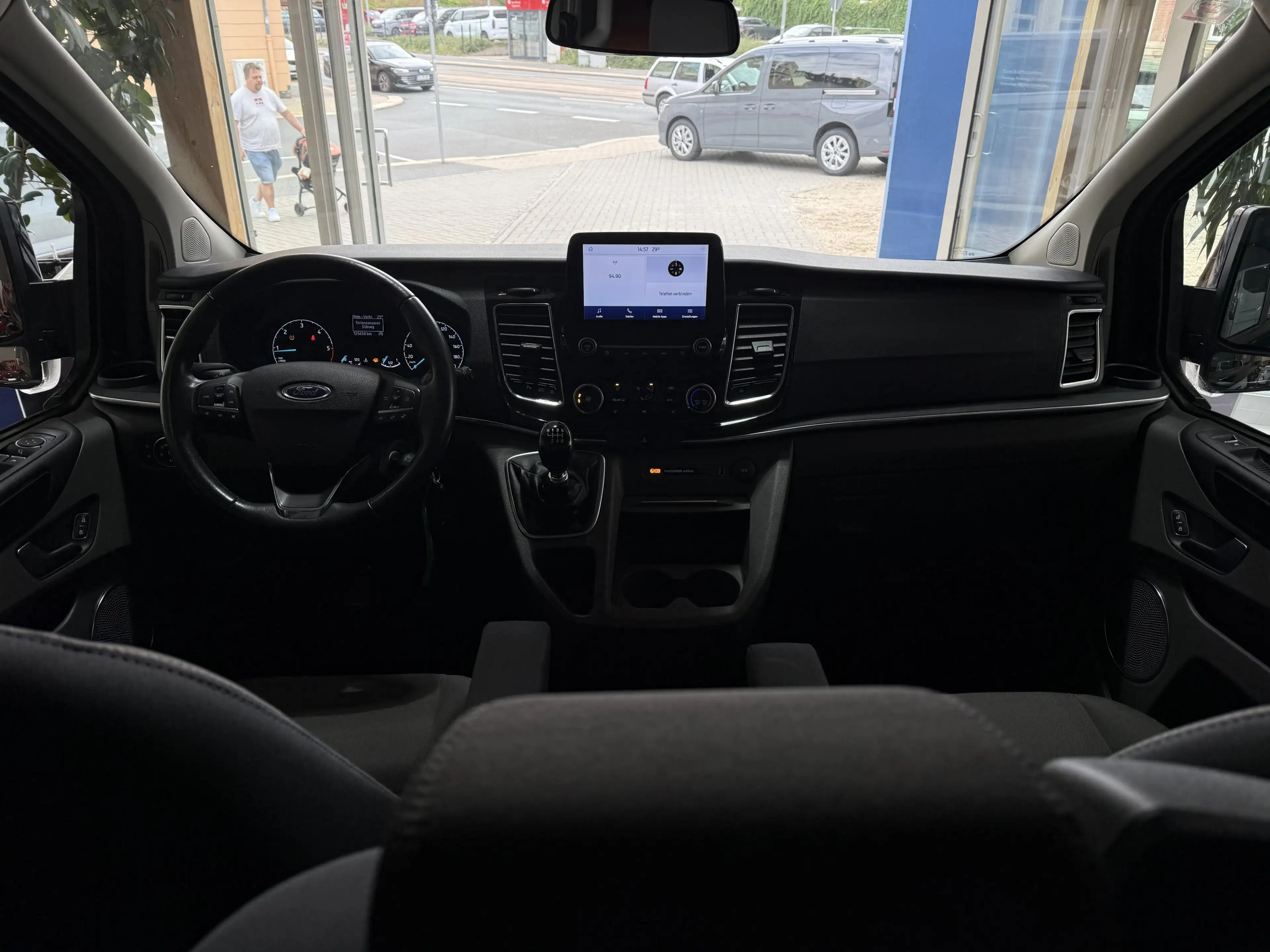 Ford Tourneo Custom Titanium L1 Winter-Paket / Toter-Winkel-Assistent — photo 12