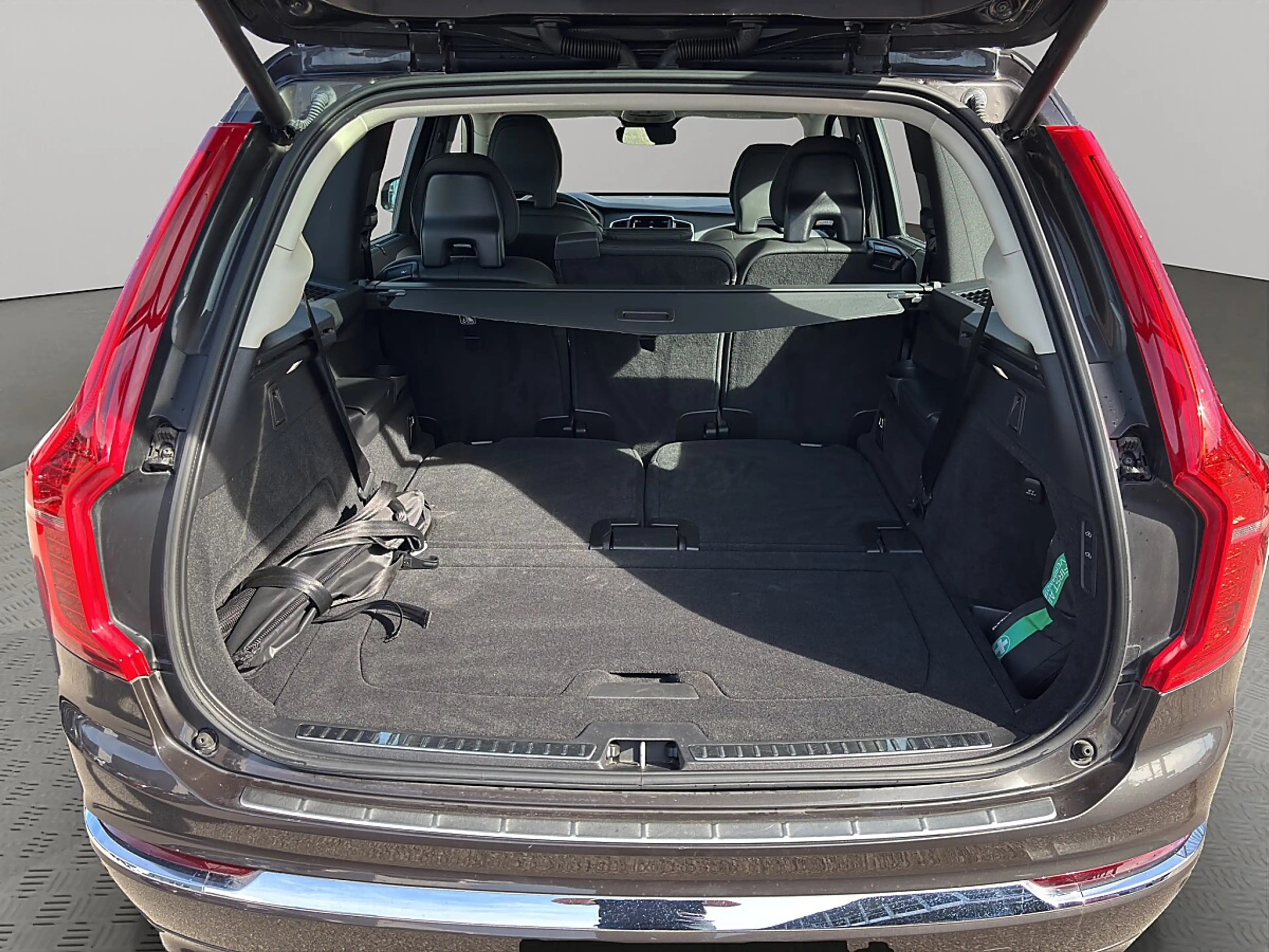 Volvo XC90 B5 AWD Plus Bright 7-sitzer — photo 3