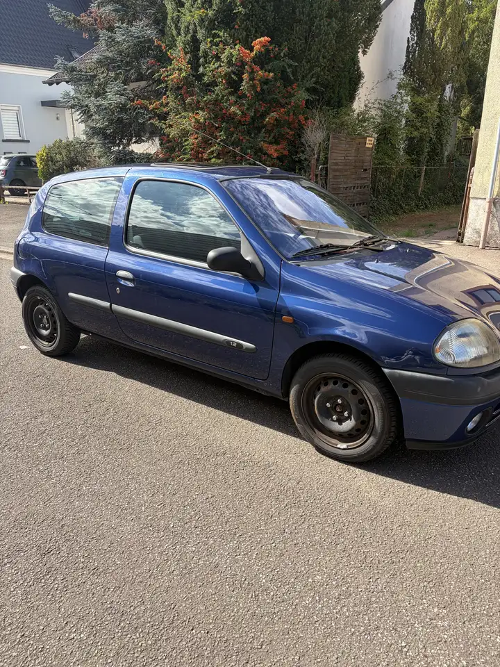 Renault Clio 1.2 ECON RT, foto 3