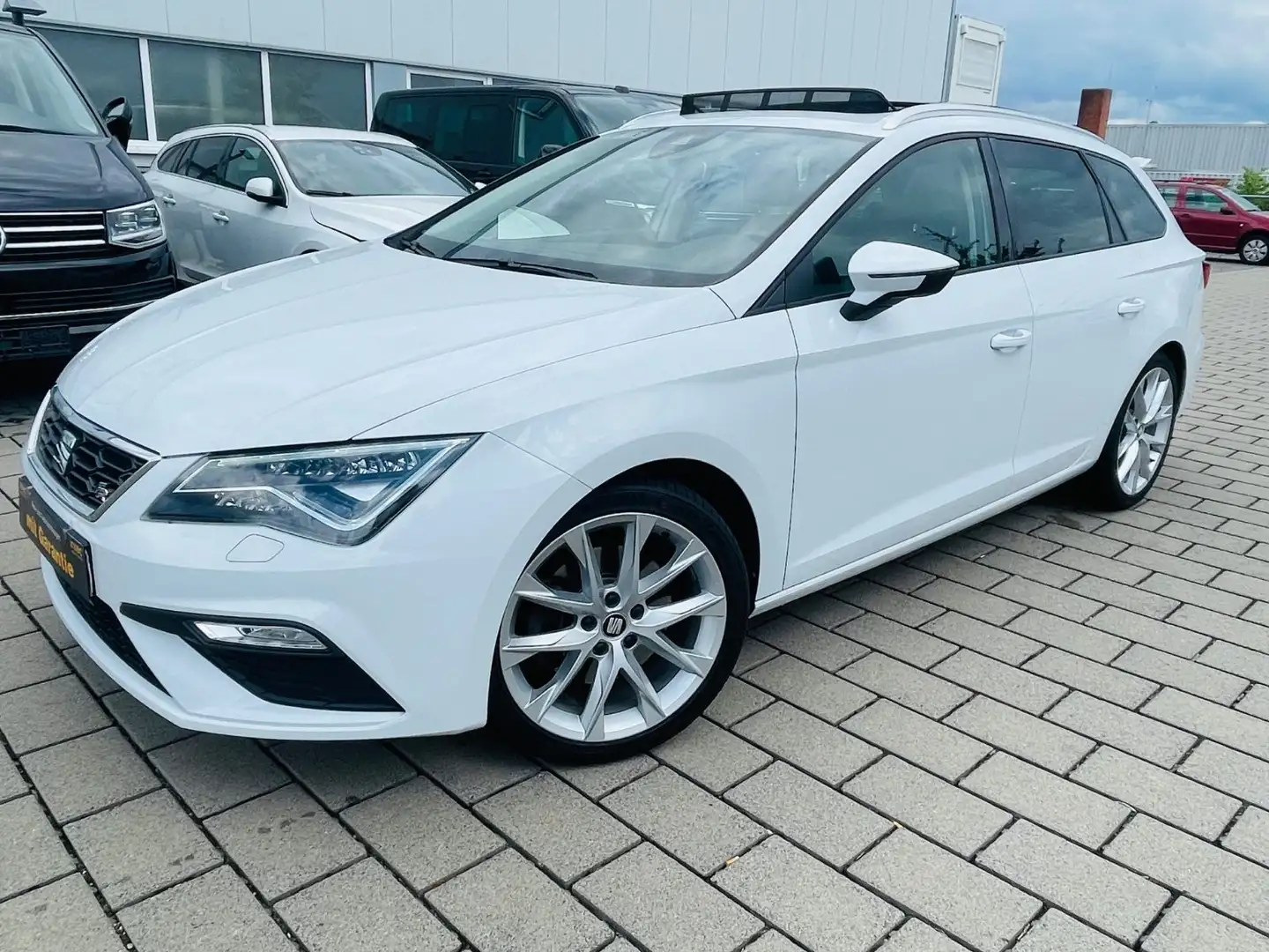SEAT Leon ST FR/LED/Kamera/Pano/ Bianco - 2