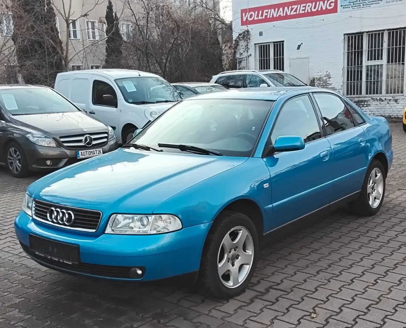 Audi A4 1.8 Auto.  Automatikgetriebe Blau - 1