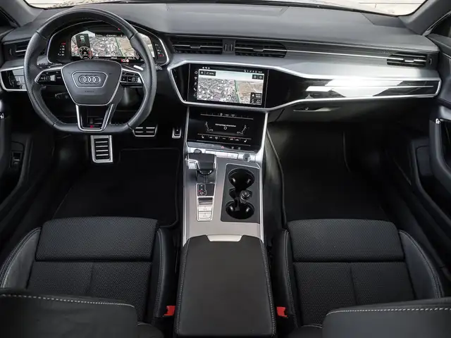 Audi A6 view 11