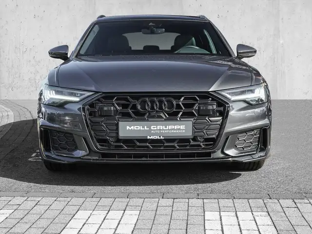 Audi A6 view 3