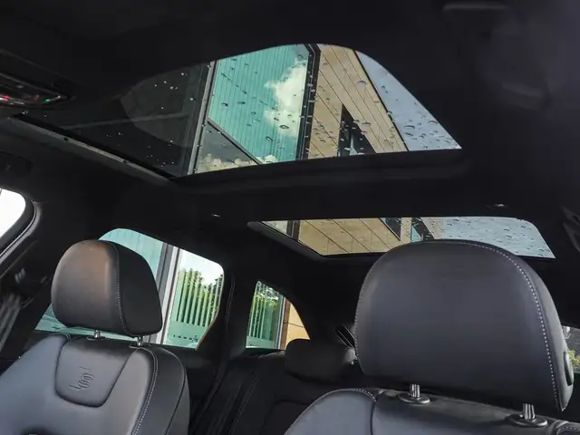 Audi A6 view 8