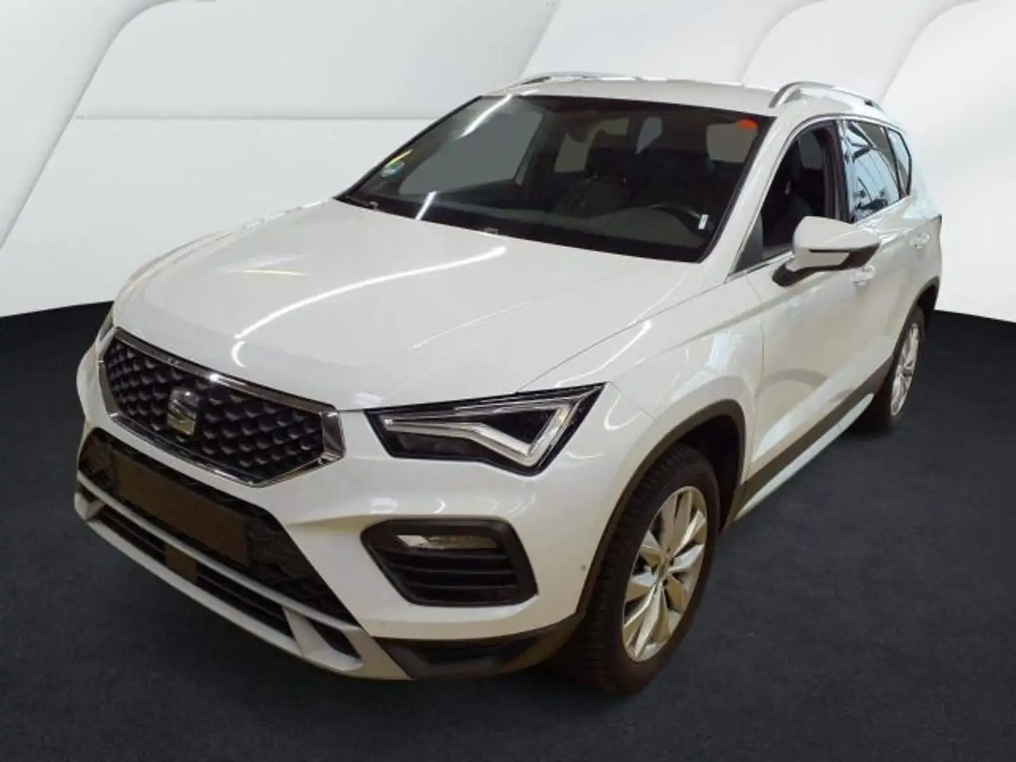 SEAT Ateca 1.5 TSI DSG XPERIENCE LED+NAVI+APP+ACC+SHZ Weiß - 2
