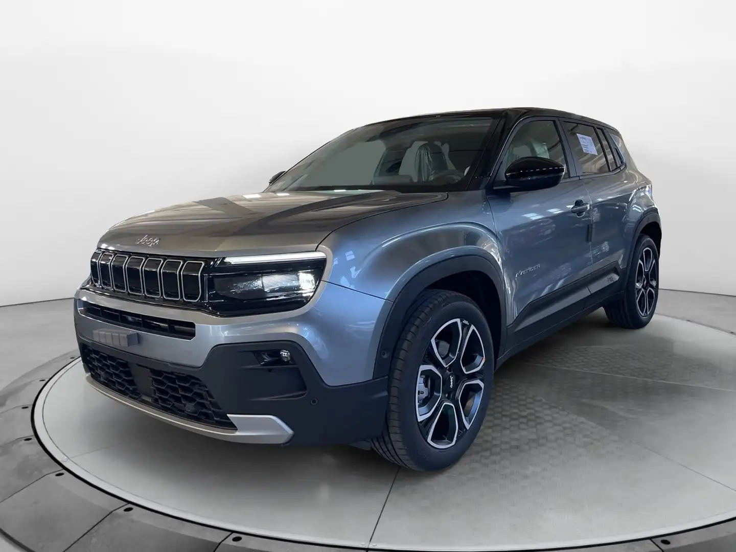 Jeep Avenger Avenger 1.2 Turbo 110 CV MHEV Summit Grijs - 1