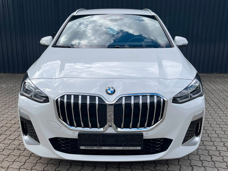 BMW 218 218i Aut Active Tourer M SPORT /Kamera/Komfortzu — photo 3