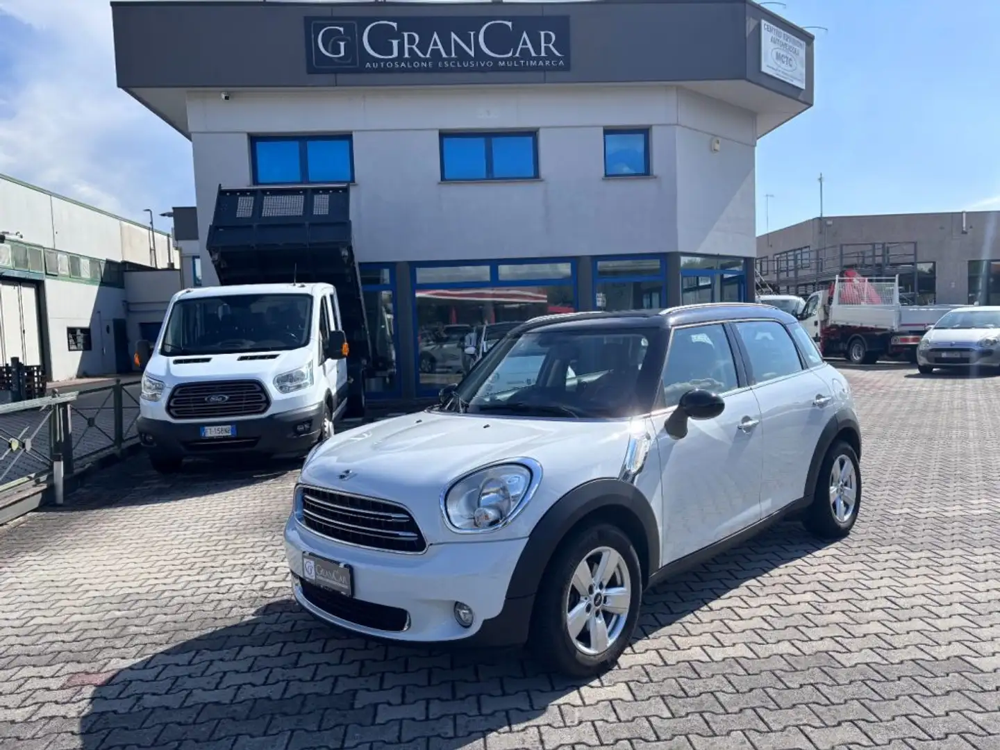 MINI Cooper Countryman Mini D Aut.MOTORE REVISIOANATO!! Grigio - 1