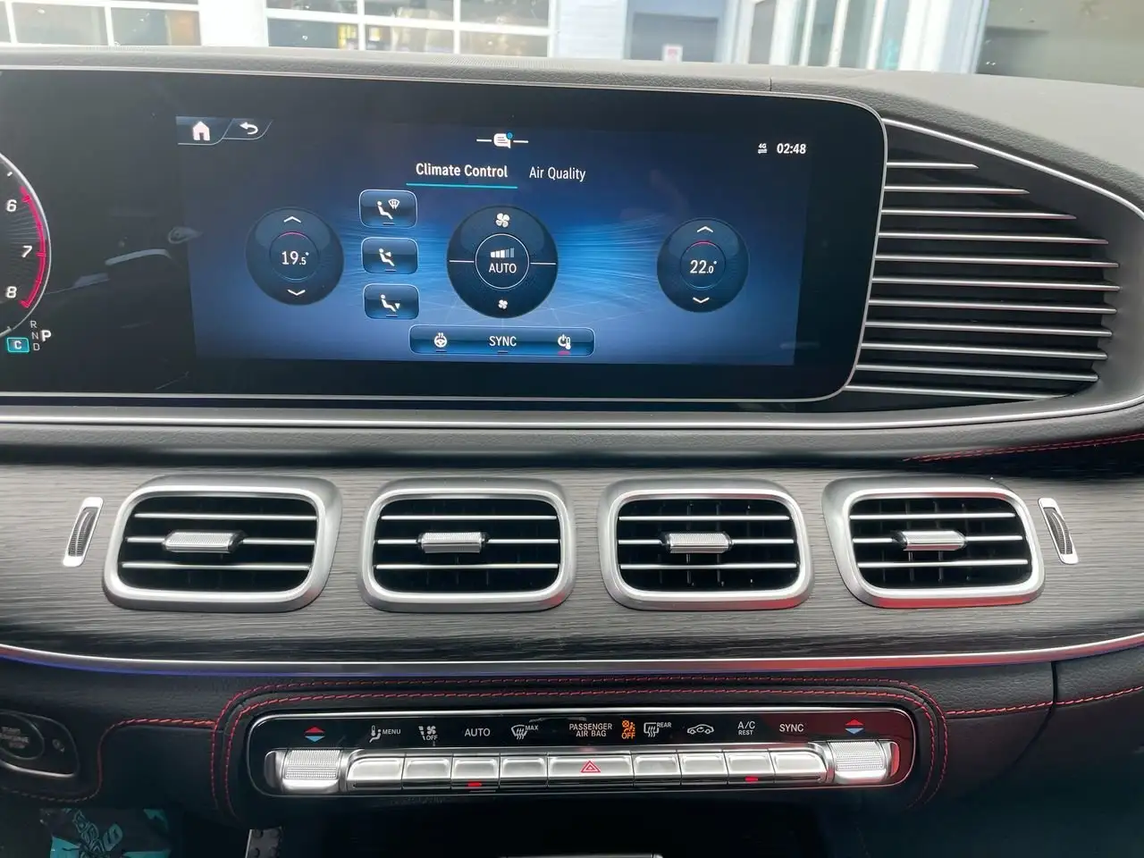 Mercedes-Benz GLE снимка Mercedes-Benz GLE