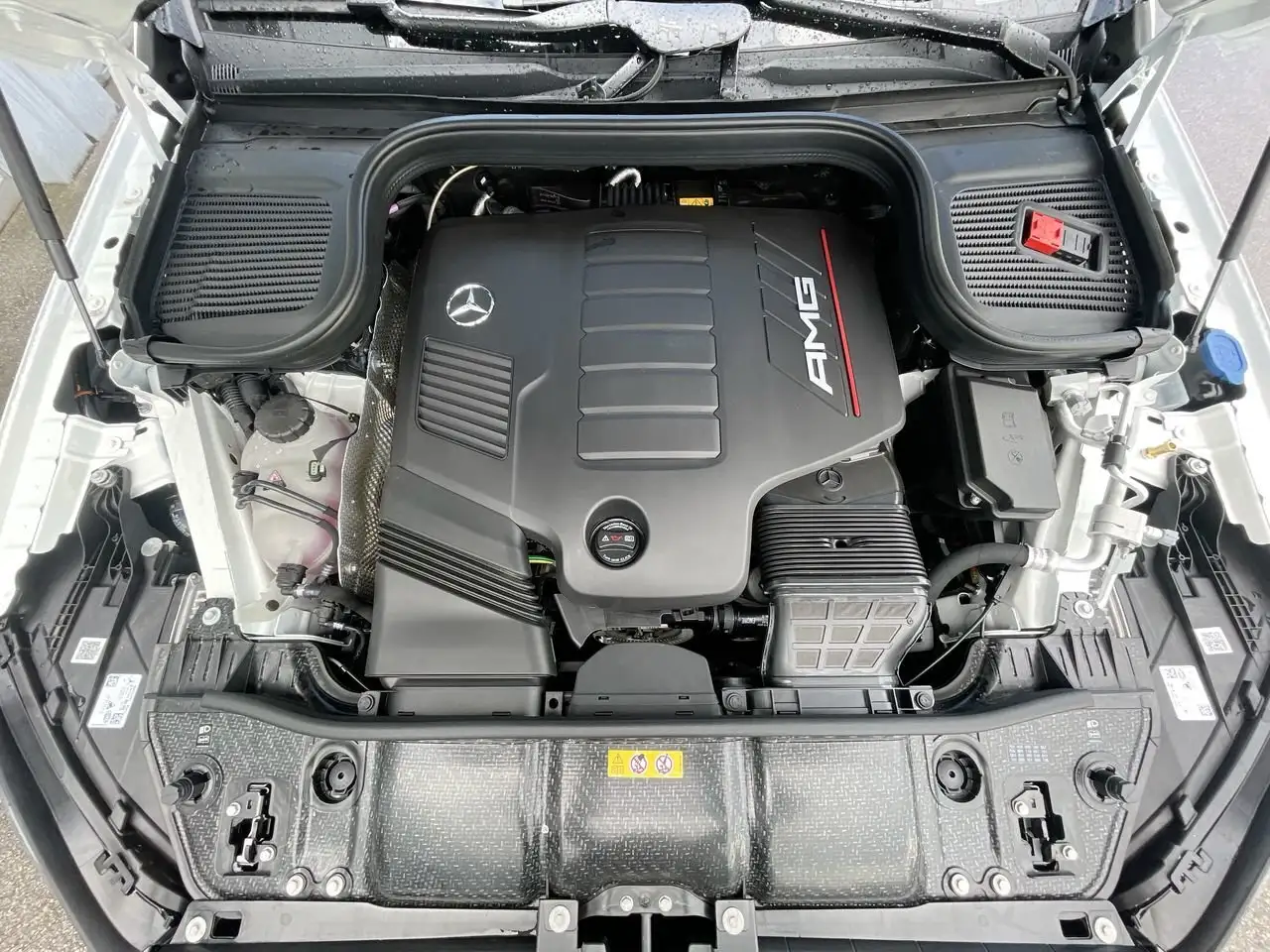 Mercedes-Benz GLE снимка Mercedes-Benz GLE