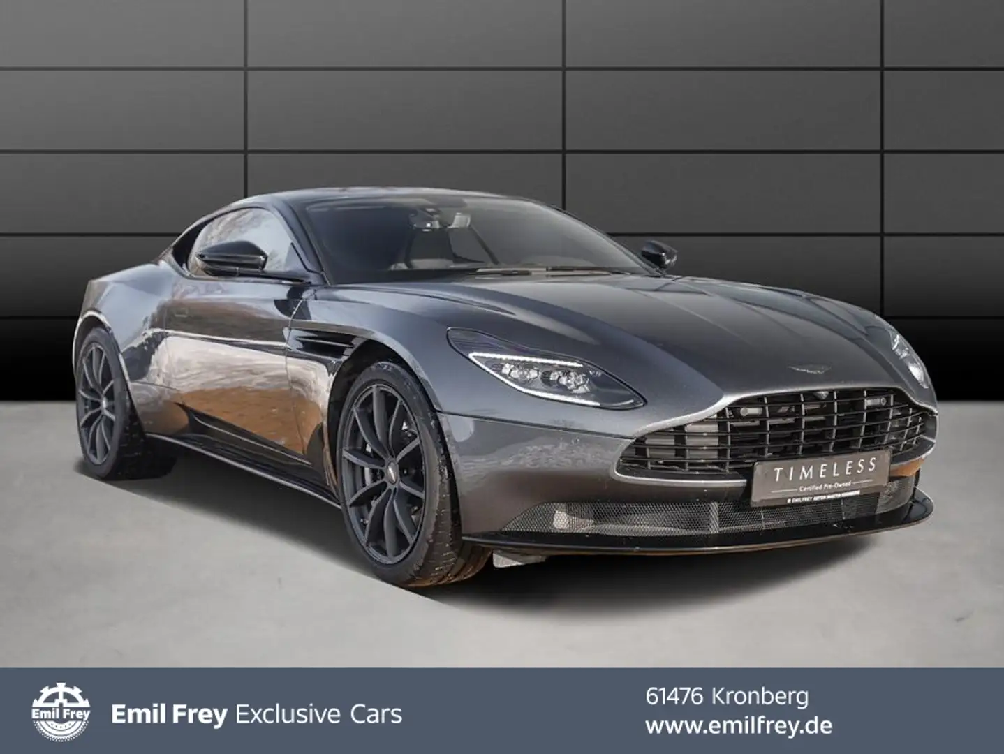 Aston Martin DB11 V8 Coupe Grau - 1