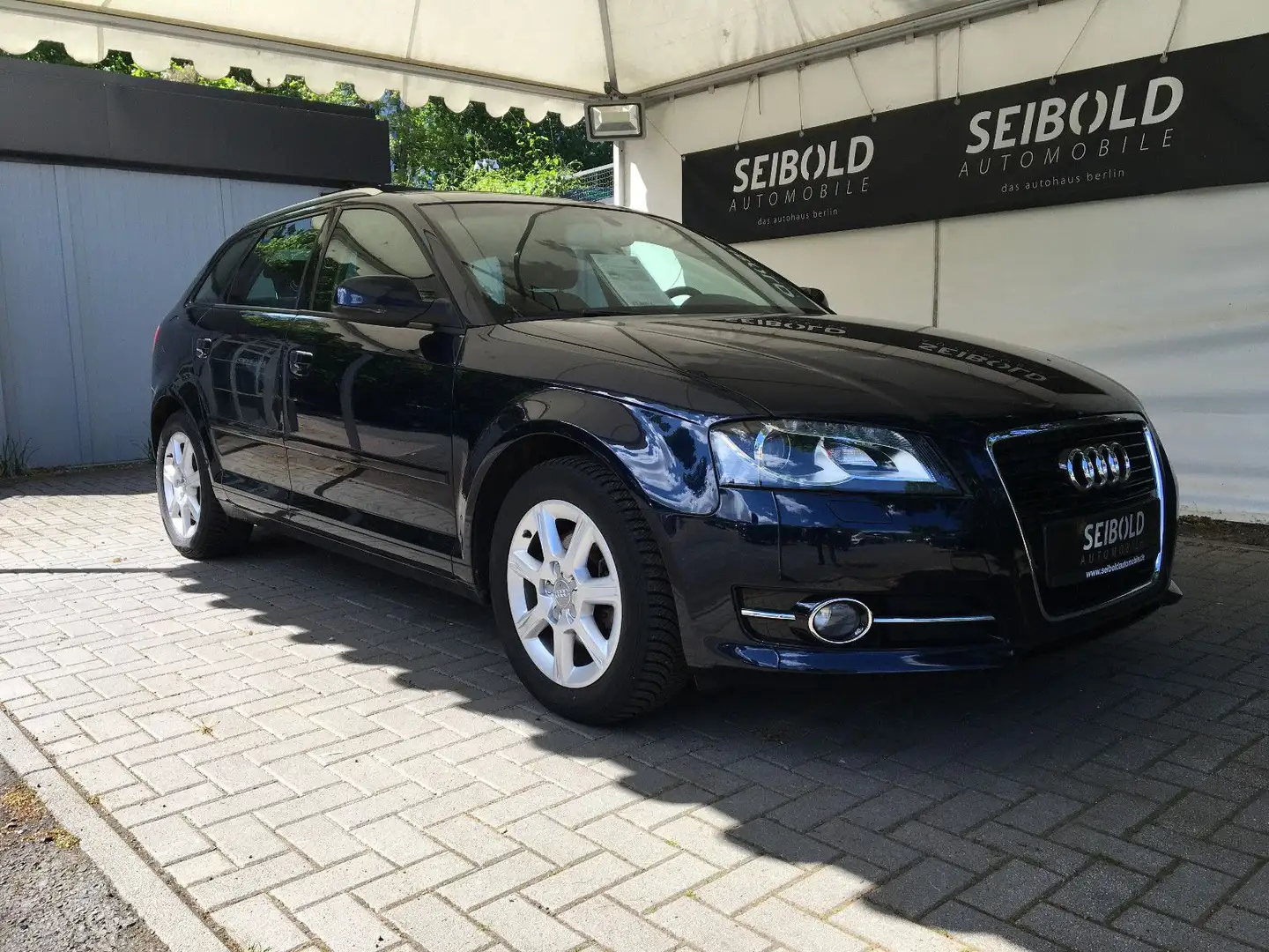 Audi A3 Sportback 1.4 TFSI Ambiente/Xenon/Sitzh/Temp Blau - 2