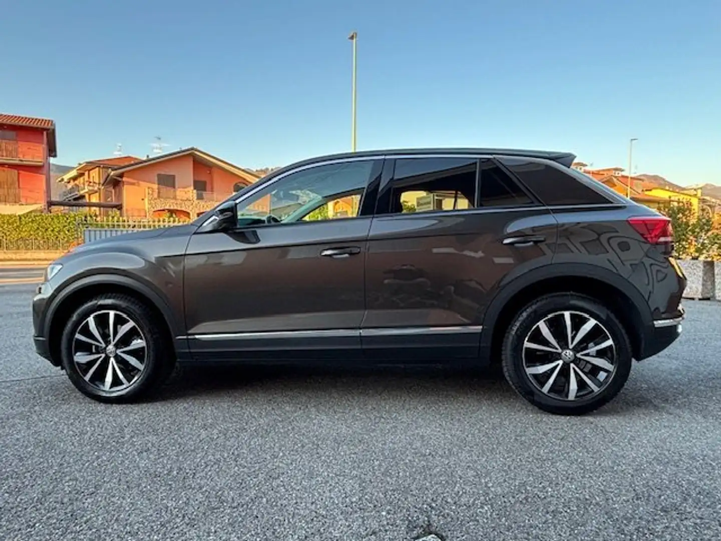 Volkswagen T-Roc T-Roc I 2017 1.0 tsi Style 115cv Marrone - 2