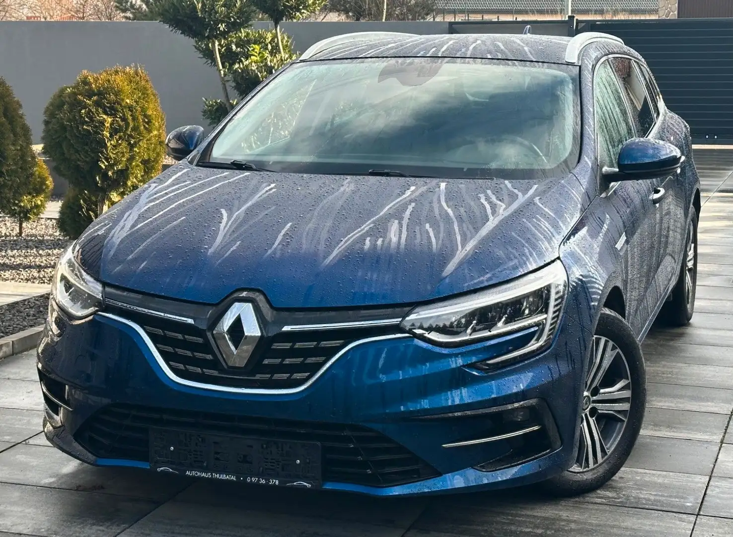 Renault Megane IV Grandtour Intens Navi SHZ Automatik Blau - 1