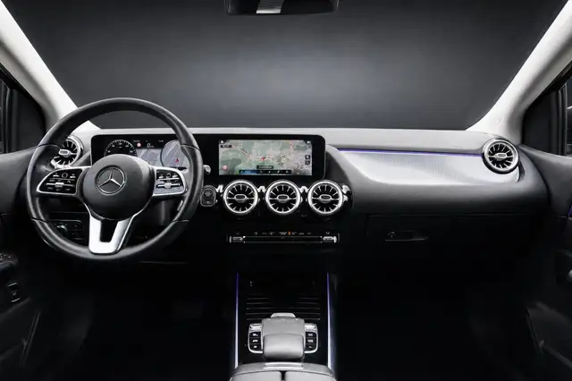 Mercedes-Benz B Class view 10